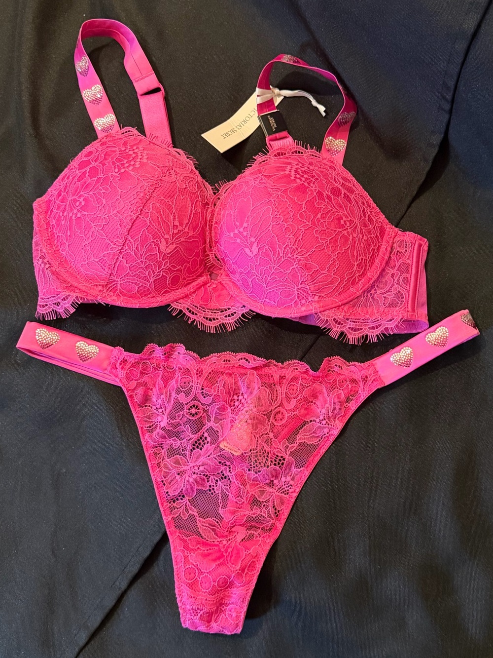 Victoria's Secret Very Sexy Pink Lace Heart Shine Strap Push-Up Bra & Thong Set